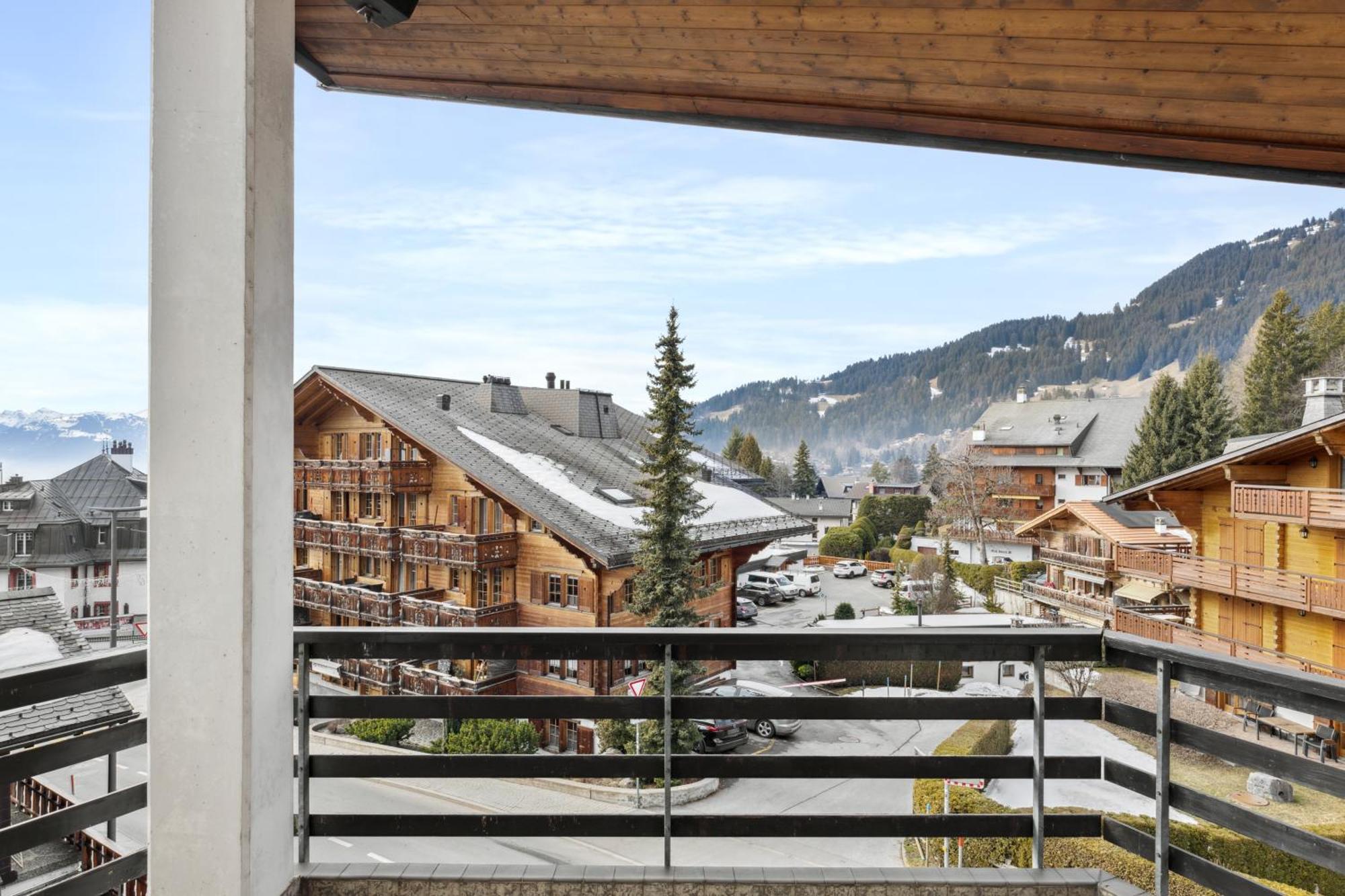 Triplex In Villars Centre With Parking Kültér fotó